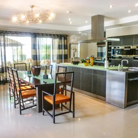 Villa Contemporary And Elegant Designed Villa P2108 Faro