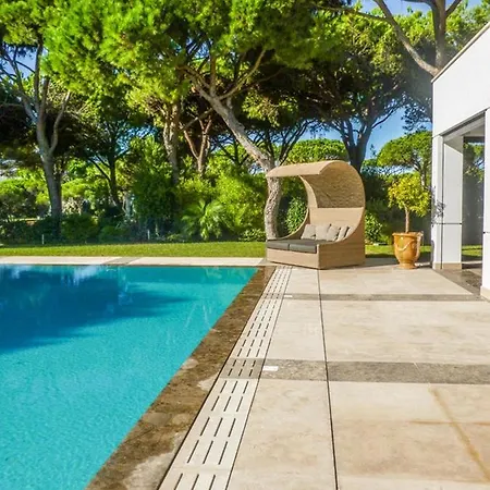 Contemporary And Elegant Designed Villa P2108 Villa