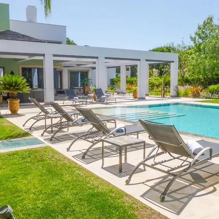 Villa Contemporary And Elegant Designed Villa P2108 Faro
